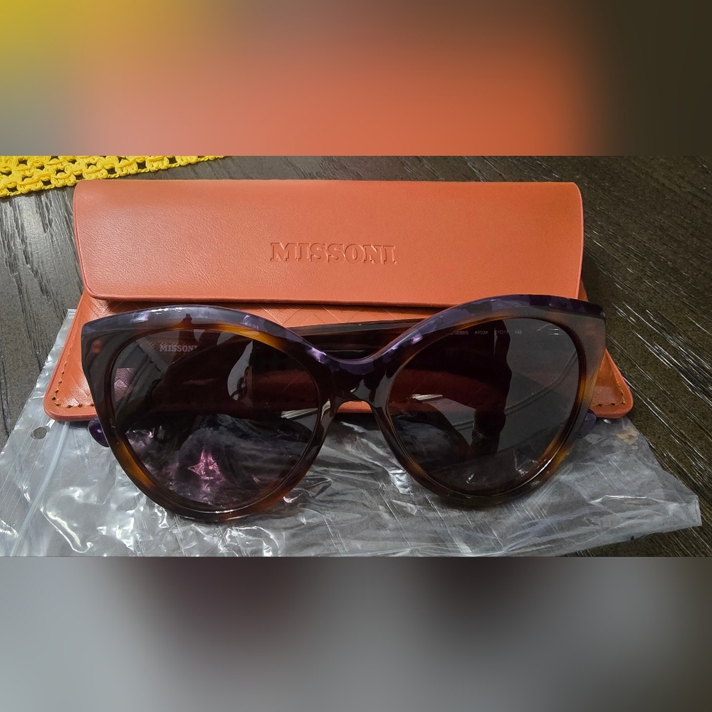 Missioni Tortois Sunglasses